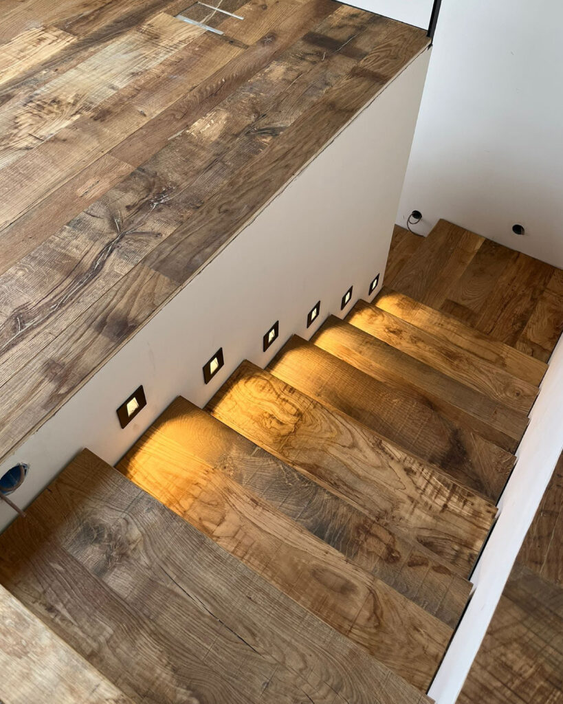 Scala rivestita in rovere Arsenale spazzolato